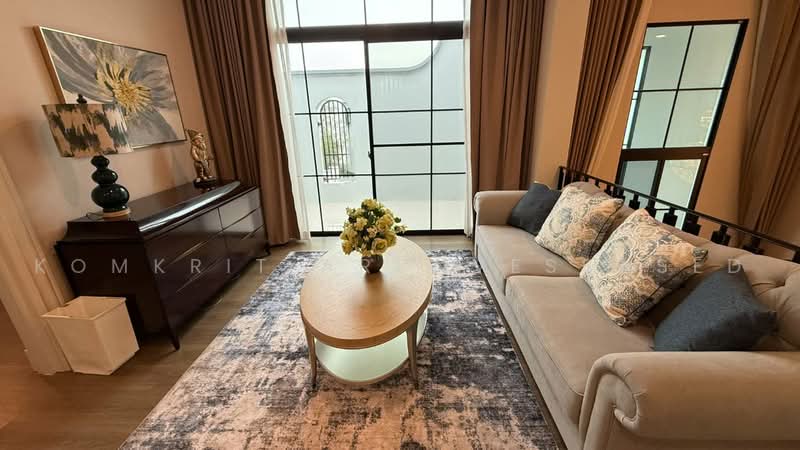 Nantawan Rama 9 - New Krungthepkreetha, Bangkok, Saphan Sung, Bangkok, 5 Bedrooms, 500 sqm, Single Detached House For Rent, by Komkrit Arunvessased, 500487901 - DDproperty.com