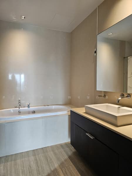 The Madison, Bangkok, Sukhumvit 41, Khlong Tan Nua, Watthana, Bangkok, 2 Bedrooms, 165 sqm, Condo For Rent, by Saranrat Pongklang, 500487923 - DDproperty.com