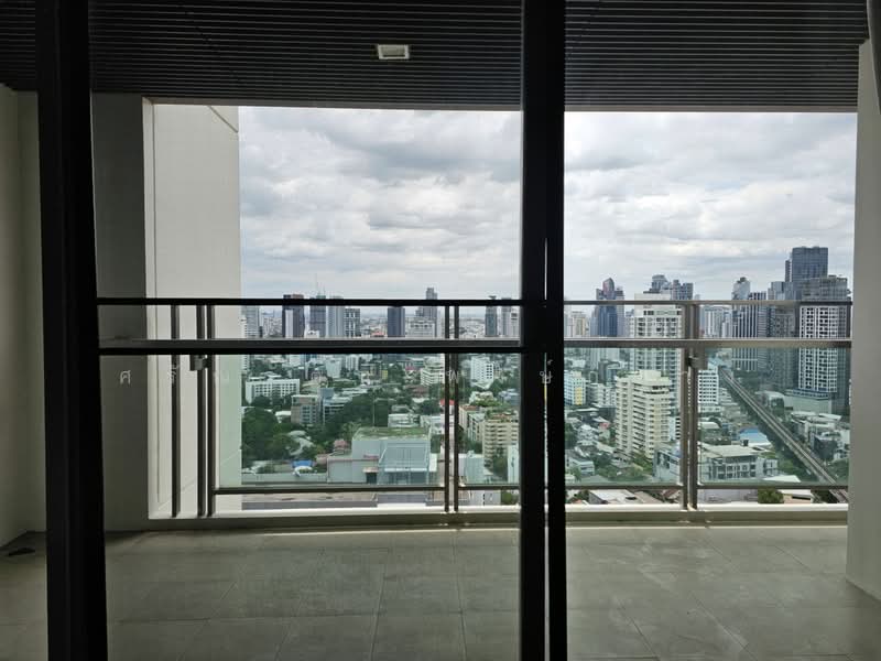 The Madison, Bangkok, Sukhumvit 41, Khlong Tan Nua, Watthana, Bangkok, 2 Bedrooms, 165 sqm, Condo For Rent, by Saranrat Pongklang, 500487923 - DDproperty.com