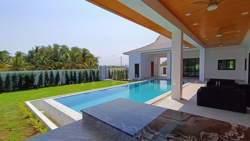4-BR Villa, Prachuap Khiri Khan, Thap Tai, Hua Hin, Prachuap Khiri Khan, 4 Bedrooms, 220 sqm, Villa For Sale, by Pavadee Boonyarith, 500487939 - DDproperty.com