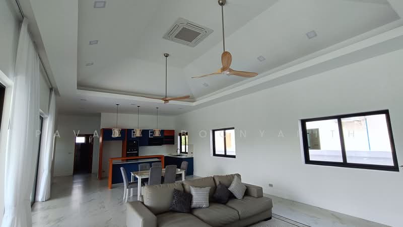 4-BR Villa, Prachuap Khiri Khan, Thap Tai, Hua Hin, Prachuap Khiri Khan, 4 Bedrooms, 220 sqm, Villa For Sale, by Pavadee Boonyarith, 500487939 - DDproperty.com