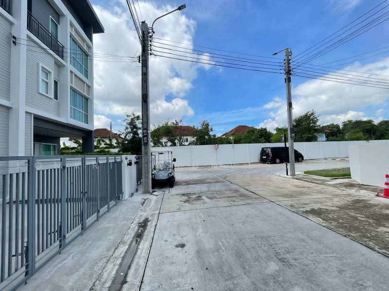 undefined, กรุงเทพ, สะพานสูง, กรุงเทพ, 187 ตร.ม., บ้านเดี่ยว ขาย, โดย Komkrit Arunvessased, 500487944 - DDproperty.com