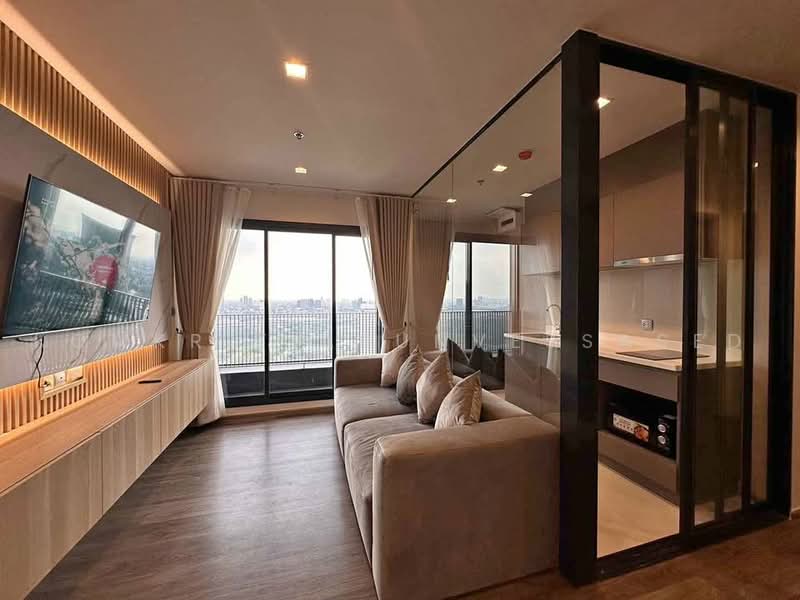 Life Ladprao Valley, Bangkok, Phaholyothin Road, Jom Phon, Chatuchak, Bangkok, 2 Bedrooms, 60 sqm, Condo For Rent, by Komkrit Arunvessased, 500487981 - DDproperty.com