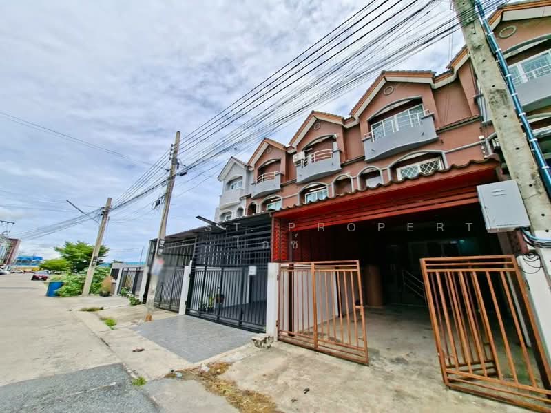 Subsomboon Village Pracha Uthit 74/1, Bangkok, Thung Khru, Bangkok, 4 Bedrooms, 100 sqm, Townhouse For Sale, by The Best Property ไอซ์, 500487996 - DDproperty.com