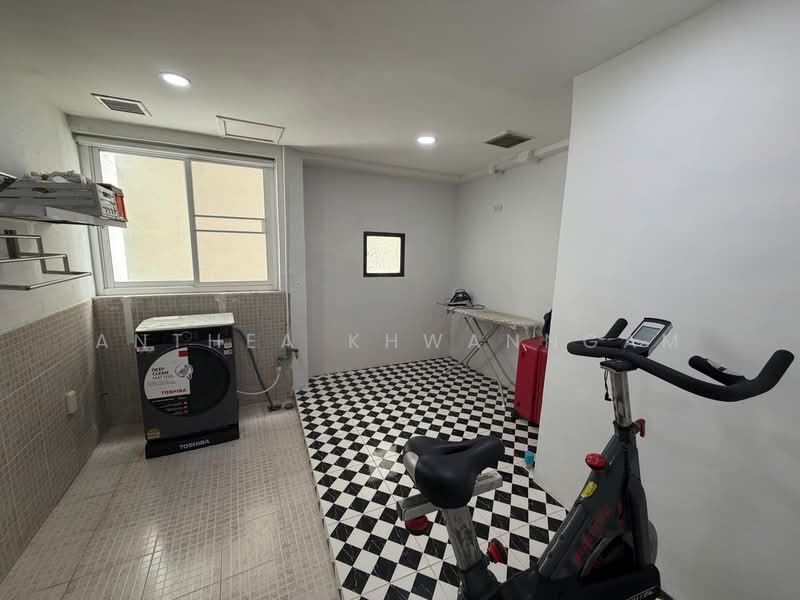 President Park Sukhumvit 24, Bangkok, 99 Sukhumvit 24 Alley, Khlongtoei Nua, Watthana, Bangkok, 3 Bedrooms, 223 sqm, Condo For Sale, by Anthea Khwanngam, 500487997 - DDproperty.com
