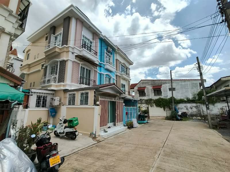 บ้านเอกนคร (Baan Eaknakhon) ซอยร่วมมิตรพัฒนา แยก3, กรุงเทพ, ถนนรามอินทรา, ท่าแร้ง, บางเขน, กรุงเทพ, 150 ตร.ม., ทาวน์เฮ้าส์ ขาย, โดย คุณ การันต์ ค้ำคูณ (รันต์), 500488039 - DDproperty.com