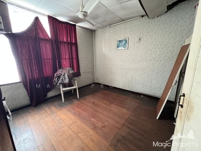 ขายทาวน์เฮาส์ 3 ห้องนอน ใน ซอยเอกมัย 12, กรุงเทพ, คลองตันเหนือ, วัฒนา, กรุงเทพ, 200 ตร.ม., ทาวน์เฮ้าส์ ขาย, โดย Magic Property, 500488058 - DDproperty.com