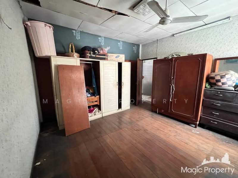 3 Bedroom Townhouse For Sale in Soi Ekkamai 12, Bangkok, Khlong Tan Nua, Watthana, Bangkok, 3 Bedrooms, 200 sqm, Townhouse For Sale, by Magic Property, 500488058 - DDproperty.com