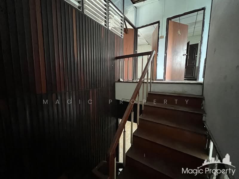 ขายทาวน์เฮาส์ 3 ห้องนอน ใน ซอยเอกมัย 12, กรุงเทพ, คลองตันเหนือ, วัฒนา, กรุงเทพ, 200 ตร.ม., ทาวน์เฮ้าส์ ขาย, โดย Magic Property, 500488058 - DDproperty.com