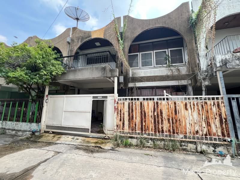 ขายทาวน์เฮาส์ 3 ห้องนอน ใน ซอยเอกมัย 12, กรุงเทพ, คลองตันเหนือ, วัฒนา, กรุงเทพ, 200 ตร.ม., ทาวน์เฮ้าส์ ขาย, โดย Magic Property, 500488058 - DDproperty.com