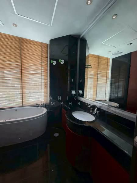 The Infinity, Bangkok, 98 Narathiwatratchanakharin Road, Silom, Bang Rak, Bangkok, 2 Bedrooms, 127 sqm, Condo For Rent, by Chanikarn Lumphrom, 500488100 - DDproperty.com