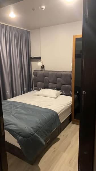XT Huaikhwang, Bangkok, 244 Ratchadaphisek Road, Huai Khwang, Bangkok, 1 Bedroom, 35 sqm, Condo For Rent, by Komkrit Arunvessased, 500488122 - DDproperty.com
