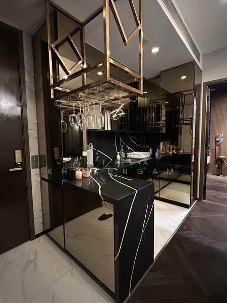 The Esse Sukhumvit 36, Bangkok, Soi Sukhumvit 36, Sukhumvit Road, Phra Kanong, Khlong Toei, Bangkok, 1 Bedroom, 43 sqm, Condo For Sale, by Anthea Khwanngam, 500488155 - DDproperty.com