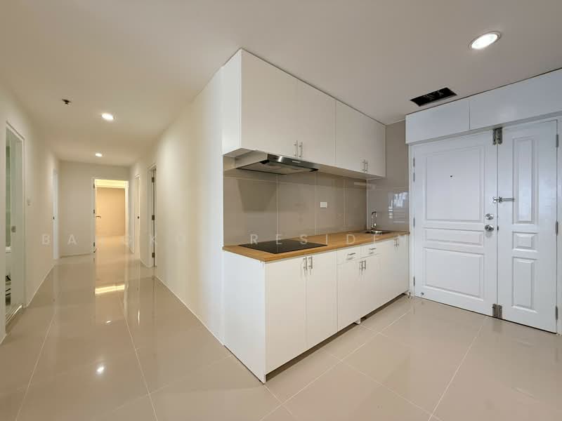 The Waterford Diamond Tower Sukhumvit, Bangkok, 758/18 Soi Sukhumvit 30/1, Sukhumvit Road, Khlong Toei, Bangkok, 4 Bedrooms, 186 sqm, Condo For Rent, by Bangkok Residential, 500488161 - DDproperty.com