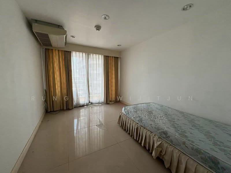 Floraville Condominium, Bangkok, 51 Pattanakarn, Suan Luang, Bangkok, 3 Bedrooms, 160 sqm, Condo For Sale, by Rungkan Wijitjun, 500488163 - DDproperty.com