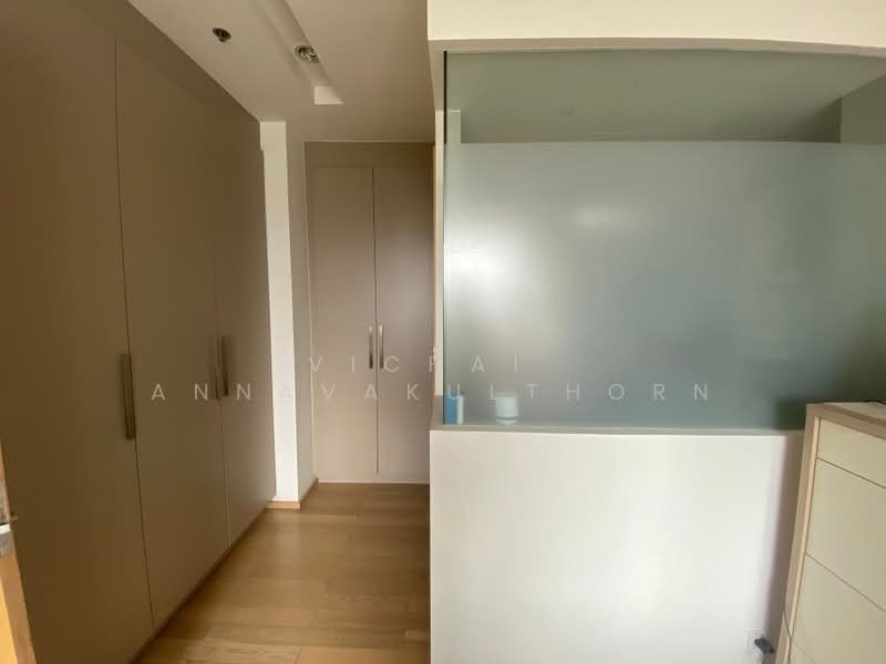 Siri At Sukhumvit, Bangkok, 902 Sukhumvit Road, Phra Kanong, Khlong Toei, Bangkok, 1 Bedroom, 51 sqm, Condo For Rent, by Vichai Annavakulthorn, 500488165 - DDproperty.com