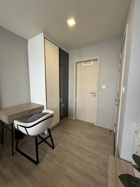 Maestro 03 Ratchada-Rama 9, Bangkok, Soi Ratchadaphisek 3 Ratchadaphisek Road, Din Daeng, Bangkok, 1 Bedroom, 30 sqm, Condo For Rent, by Chanikarn Lumphrom, 500488166 - DDproperty.com