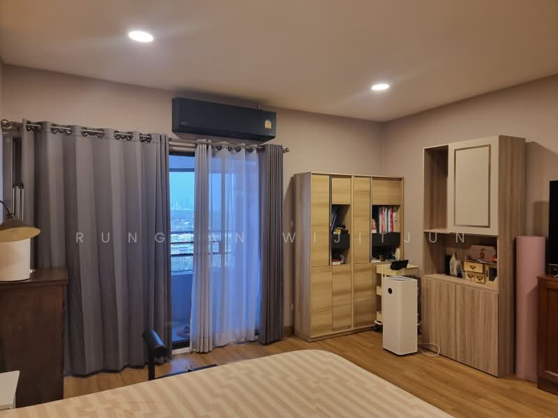 Country Complex Bangna, Bangkok, Sanpawut Road, Bang Na, Bangkok, 2 Bedrooms, 80 sqm, Condo For Sale, by Rungkan Wijitjun, 500488179 - DDproperty.com
