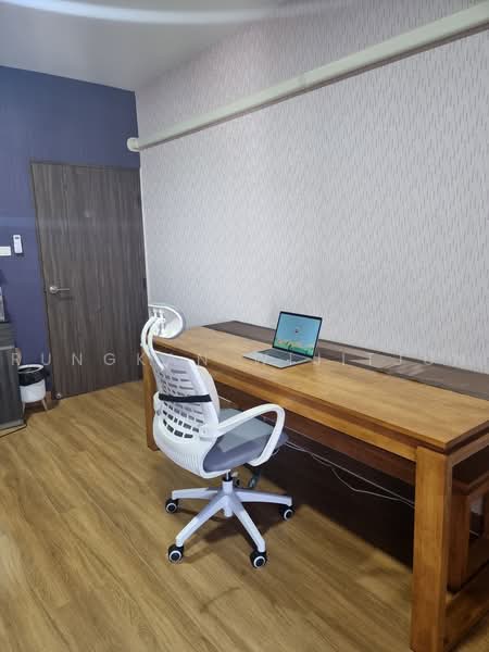 Country Complex Bangna, Bangkok, Sanpawut Road, Bang Na, Bangkok, 2 Bedrooms, 80 sqm, Condo For Sale, by Rungkan Wijitjun, 500488179 - DDproperty.com