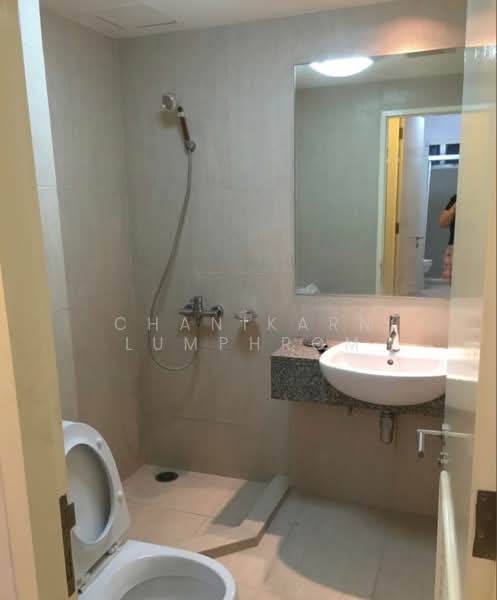The Clover Thonglor Residence, Bangkok, Soi Sukhumvit 55, Khlong Tan Nua, Watthana, Bangkok, 2 Bedrooms, 70 sqm, Condo For Rent, by Chanikarn Lumphrom, 500488211 - DDproperty.com