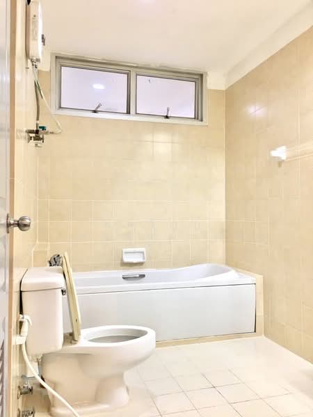 The Waterford Diamond Tower Sukhumvit, Bangkok, 758/18 Soi Sukhumvit 30/1, Sukhumvit Road, Khlong Toei, Bangkok, 2 Bedrooms, 120 sqm, Condo For Rent, by ทศวัฏฏ์ วิเศษสัมมาพันธ์, 500488212 - DDproperty.com