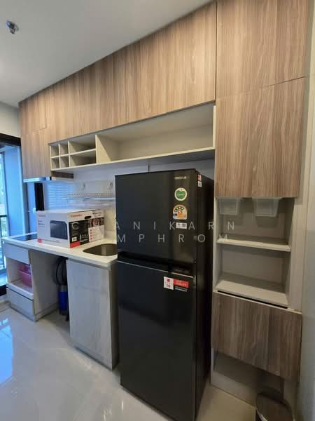 Life Asoke, Bangkok, Asoke-Dindang Road, Bang Kapi, Huai Khwang, Bangkok, 1 Bedroom, 30 sqm, Condo For Rent, by Chanikarn Lumphrom, 500488232 - DDproperty.com
