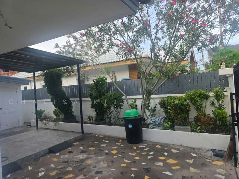 4-BR House, Chon Buri (Pattaya), Nong - Kham, Si Racha, Chon Buri (Pattaya), 4 Bedrooms, 200 sqm, Single Detached House For Sale, by Chalisa Kitilimtrakul, 500488260 - DDproperty.com