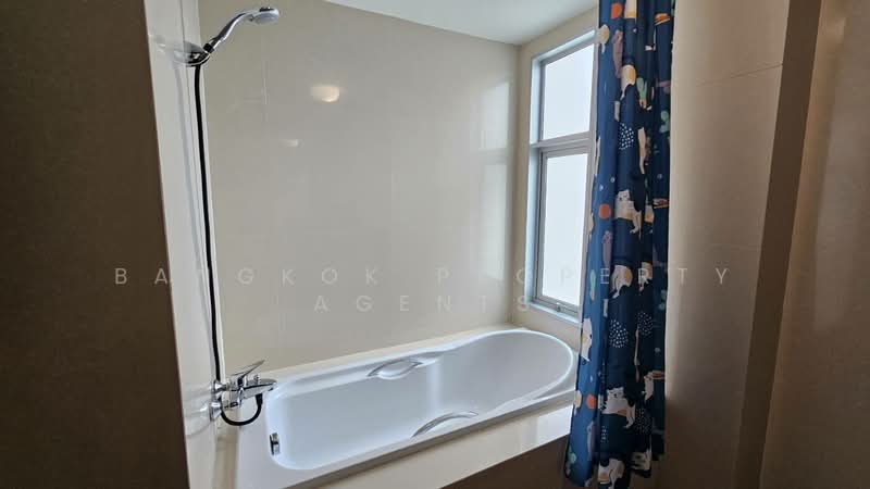 Y.O. Place, Bangkok, 223 Soi Sai Nam Thip 2, Khlong Toei, Bangkok, 2 Bedrooms, 93 sqm, Condo For Rent, by BANGKOK PROPERTY AGENTS, 500488263 - DDproperty.com