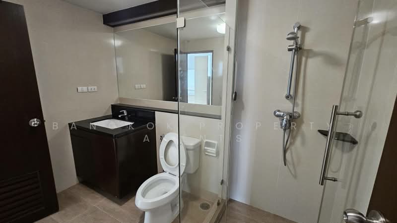 Y.O. Place, Bangkok, 223 Soi Sai Nam Thip 2, Khlong Toei, Bangkok, 2 Bedrooms, 93 sqm, Condo For Rent, by BANGKOK PROPERTY AGENTS, 500488263 - DDproperty.com