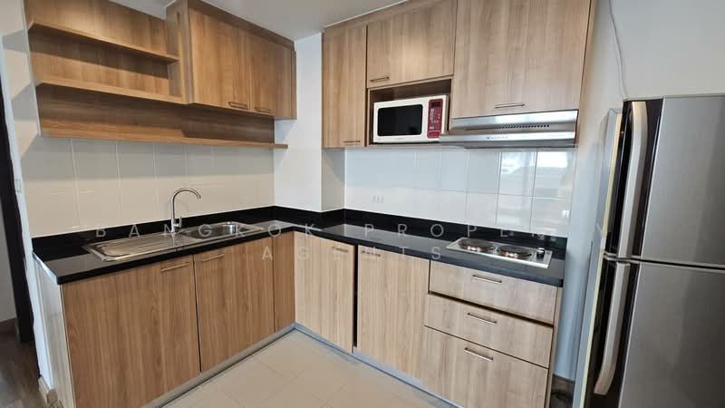 Y.O. Place, Bangkok, 223 Soi Sai Nam Thip 2, Khlong Toei, Bangkok, 2 Bedrooms, 93 sqm, Condo For Rent, by BANGKOK PROPERTY AGENTS, 500488263 - DDproperty.com
