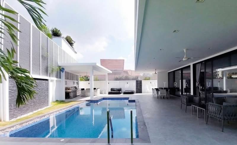 6-BR Villa, Chon Buri (Pattaya), Nong Pru, Bang Lamung (Pattaya), Chon Buri (Pattaya), 6 Bedrooms, 750 sqm, Villa For Sale, by Chalisa Kitilimtrakul, 500488275 - DDproperty.com