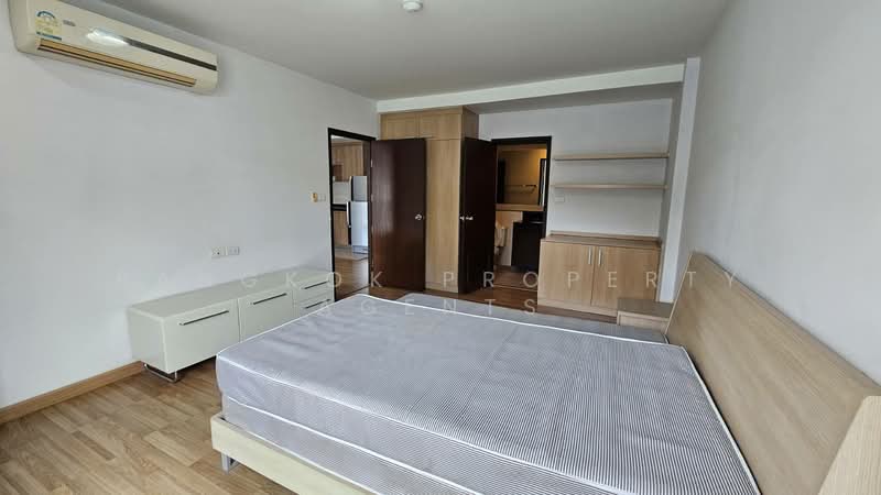 Y.O. Place, Bangkok, 223 Soi Sai Nam Thip 2, Khlong Toei, Bangkok, 1 Bedroom, 59 sqm, Condo For Rent, by BANGKOK PROPERTY AGENTS, 500488294 - DDproperty.com