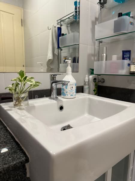 A Space Asoke-Ratchada, Bangkok, 624 Asoke-Dindaeng Road, Din Daeng, Bangkok, 1 Bedroom, 34 sqm, Condo For Rent, by Banjarat Thanomchat, 500488374 - DDproperty.com
