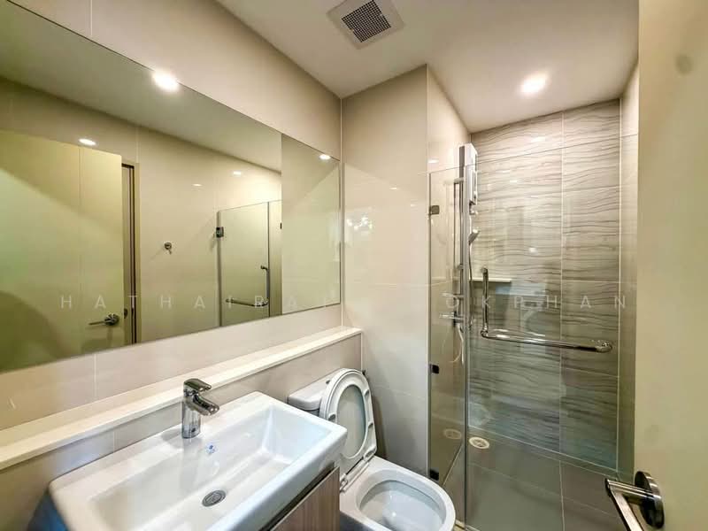 Life Rama 4-Asoke, Bangkok, Rama 4 Road, Khlong Toei, Bangkok, 1 Bedroom, 39 sqm, Condo For Rent, by Hathairat Rookphan, 500488393 - DDproperty.com
