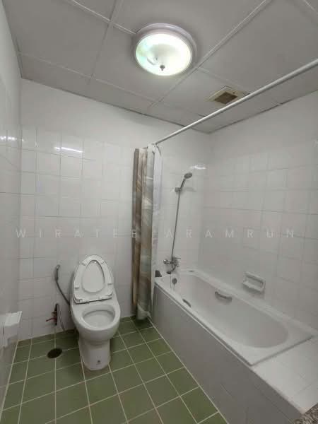 Witthayu Complex, Bangkok, 1673 New Petchaburi Road, Makkasan, Ratchathewi, Bangkok, 2 Bedrooms, 80 sqm, Condo For Rent, by Wiratee Aramrun, 500488398 - DDproperty.com