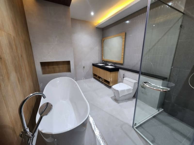 Luxury Modern Pool Villa with Private Pool, Krabi, Nong Tale, Muang Krabi, Krabi, 3 Bedrooms, 305 sqm, Villa For Sale, by JEERAPHAN FAIPONDEELERD, 500488401 - DDproperty.com