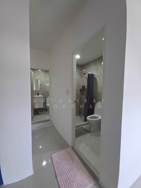 3-BR Townhouse, Bangkok, Bang Kae Nua, Bang Khae, Bangkok, 3 Bedrooms, 311 sqm, Townhouse For Sale, by Hathairat Rookphan, 500488410 - DDproperty.com