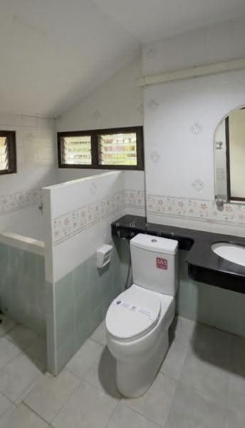 For Sale: 2-Rai Vacation Home with Unique Treehouse in Khanong Phra, Pak Chong, Nakhon Ratchasima, Khanong Phra, Pak Chong, Nakhon Ratchasima, 4 Bedrooms, 340 sqm, Single Detached House For Sale, by กฤตณัท สุกุลปรีดากร, 500488411 - DDproperty.com