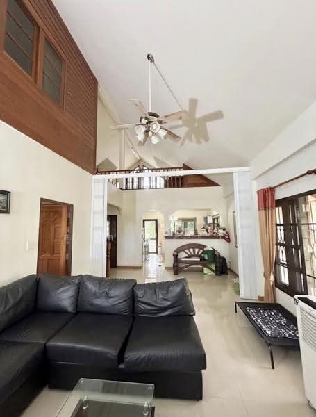 For Sale: 2-Rai Vacation Home with Unique Treehouse in Khanong Phra, Pak Chong, Nakhon Ratchasima, Khanong Phra, Pak Chong, Nakhon Ratchasima, 4 Bedrooms, 340 sqm, Single Detached House For Sale, by กฤตณัท สุกุลปรีดากร, 500488411 - DDproperty.com