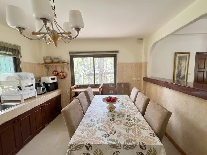 For Sale: 2-Rai Vacation Home with Unique Treehouse in Khanong Phra, Pak Chong, Nakhon Ratchasima, Khanong Phra, Pak Chong, Nakhon Ratchasima, 4 Bedrooms, 340 sqm, Single Detached House For Sale, by กฤตณัท สุกุลปรีดากร, 500488411 - DDproperty.com