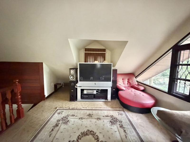 For Sale: 2-Rai Vacation Home with Unique Treehouse in Khanong Phra, Pak Chong, Nakhon Ratchasima, Khanong Phra, Pak Chong, Nakhon Ratchasima, 4 Bedrooms, 340 sqm, Single Detached House For Sale, by กฤตณัท สุกุลปรีดากร, 500488411 - DDproperty.com