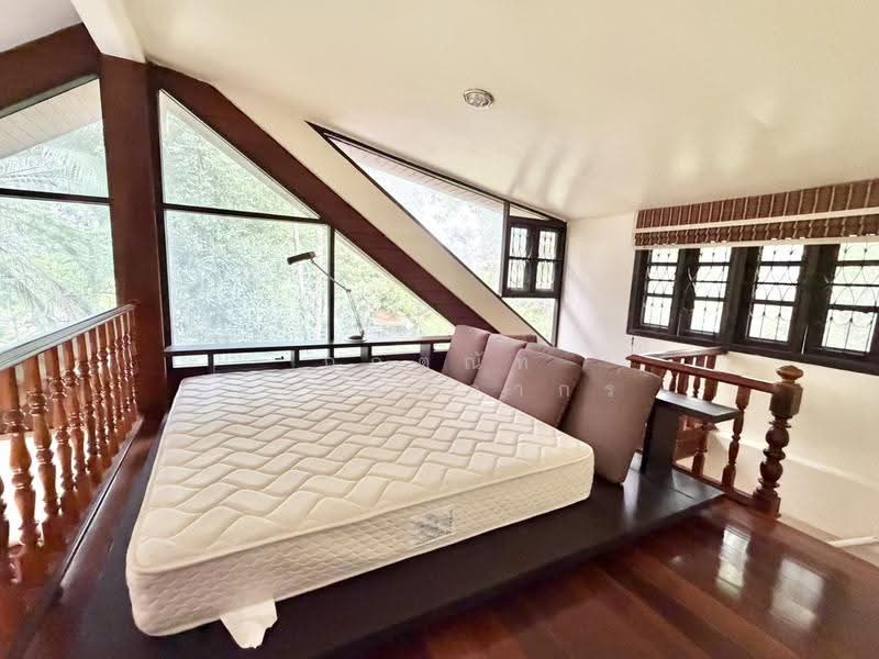 For Sale: 2-Rai Vacation Home with Unique Treehouse in Khanong Phra, Pak Chong, Nakhon Ratchasima, Khanong Phra, Pak Chong, Nakhon Ratchasima, 4 Bedrooms, 340 sqm, Single Detached House For Sale, by กฤตณัท สุกุลปรีดากร, 500488411 - DDproperty.com