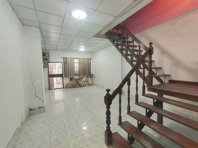 ลาดพร้าว87 โครงการ1 ซอยลาดพร้าว87 แยก3, Bangkok, ถนนลาดพร้ว, Khlong Chaokhun Sing, Wang Thonglang, Bangkok, 2 Bedrooms, 80 sqm, Townhouse For Sale, by คุณ อานนท์ บุญกรม (เซฟ), 500488447 - DDproperty.com