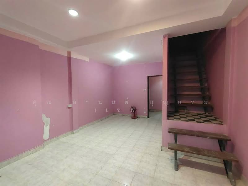 ลาดพร้าว87 โครงการ1 ซอยลาดพร้าว87 แยก3, Bangkok, ถนนลาดพร้ว, Khlong Chaokhun Sing, Wang Thonglang, Bangkok, 2 Bedrooms, 80 sqm, Townhouse For Sale, by คุณ อานนท์ บุญกรม (เซฟ), 500488447 - DDproperty.com
