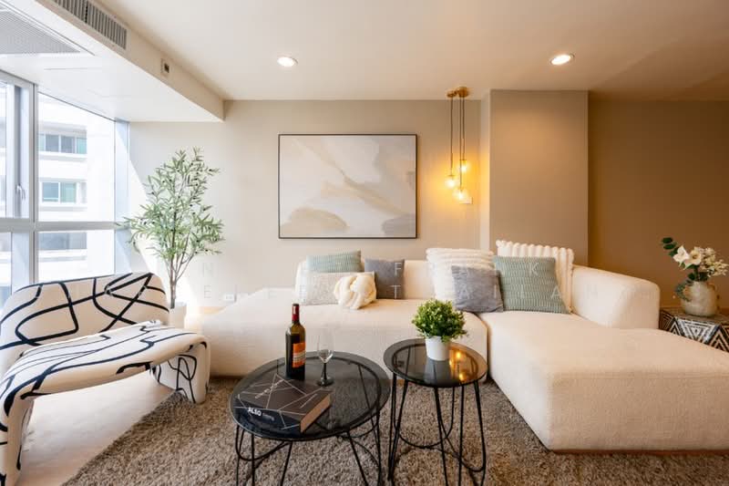 The Waterford Diamond Tower Sukhumvit, Bangkok, 758/18 Soi Sukhumvit 30/1, Sukhumvit Road, Khlong Toei, Bangkok, 2 Bedrooms, 144 sqm, Condo For Sale, by Knight Frank Chartered (Thailand) Co.,Ltd, 500488449 - DDproperty.com