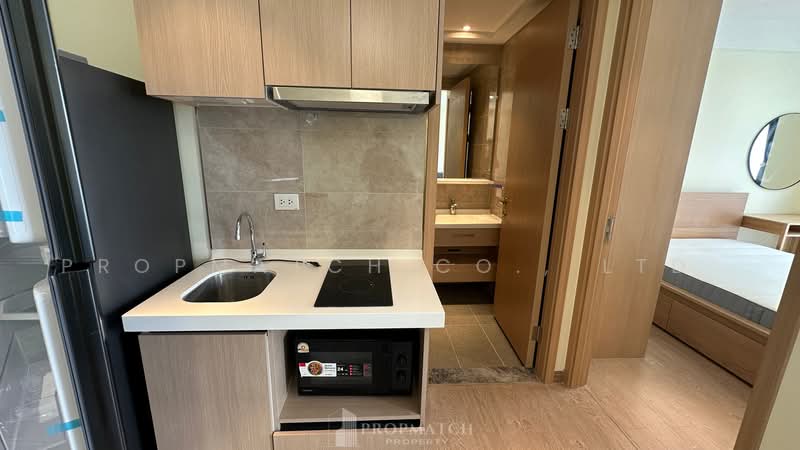 Regal Sathon-Naradhiwas, Bangkok, Naradhiwas Rajanagarindra Road, Thung Maha Mek, Sathon, Bangkok, 1 Bedroom, 35 sqm, Condo For Rent, by PROPMATCH CO., LTD., 500488452 - DDproperty.com
