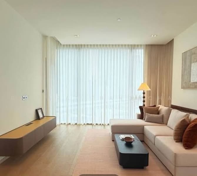 The Strand Thonglor, Bangkok, 36 Soi Sukhumvit 55, Khlong Tan Nua, Watthana, Bangkok, 2 Bedrooms, 91 sqm, Condo For Rent, by Banjarat Thanomchat, 500488458 - DDproperty.com