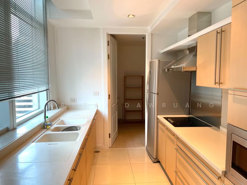 Athenee Residence, Bangkok, 65 Witthayu Road, Lumphini, Pathum Wan, Bangkok, 2 Bedrooms, 130 sqm, Condo For Sale, by Kanrutai Dawruang, 500488471 - DDproperty.com