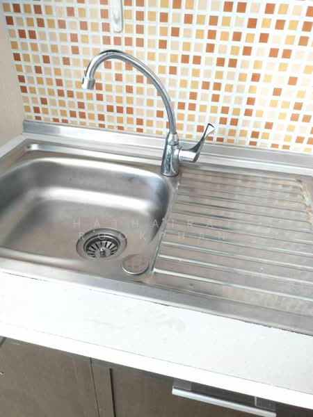 BTS Residence, Bangkok, Soi Vibhavadi 3 Yak 11, Jom Phon, Chatuchak, Bangkok, 2 Bedrooms, 64 sqm, Condo For Rent, by Hathairat Rookphan, 500488494 - DDproperty.com