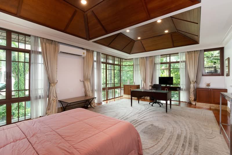 Baan Sansiri Sukhumvit 67, Bangkok, 32 Soi Sukhumvit 67, Phra Kanong Nua, Watthana, Bangkok, 5 Bedrooms, 560 sqm, Single Detached House For Rent, by Rattapon Sivamok, 500488502 - DDproperty.com